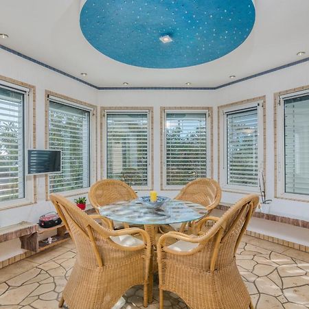 Holiday Home Nika Linardici Ngoại thất bức ảnh