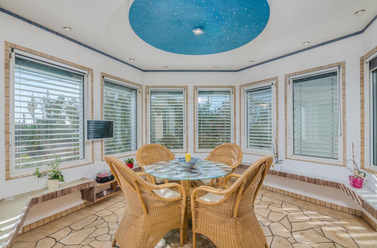 Holiday Home Nika Linardici Ngoại thất bức ảnh